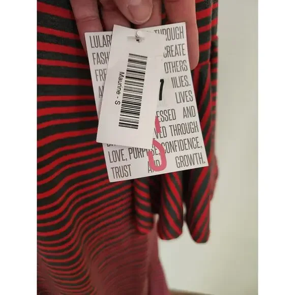 LuLaRoe Maurine Dress Women's Small Red Gtay Striped Bell‎ Sleeve - Picture 4 of 7